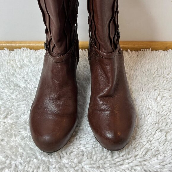 Frye Lisa Slouchy Pleated Pull On Leather Heeled Boots Mid Calf Brown Size 6‎ - Picture 7 of 16